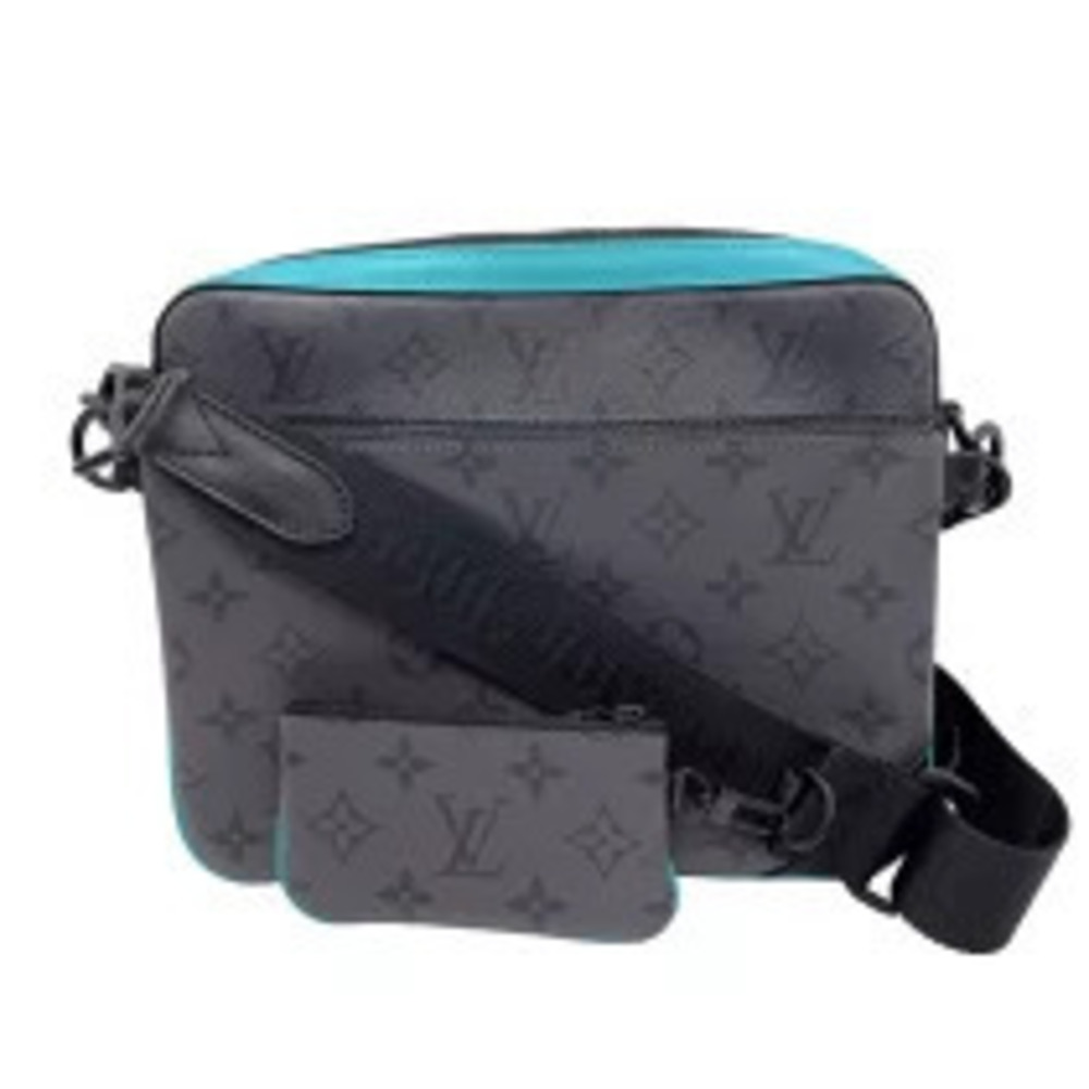 Louis Vuitton Trio Messenger Monogram Eclipse Black Reverse Shoulder Bag